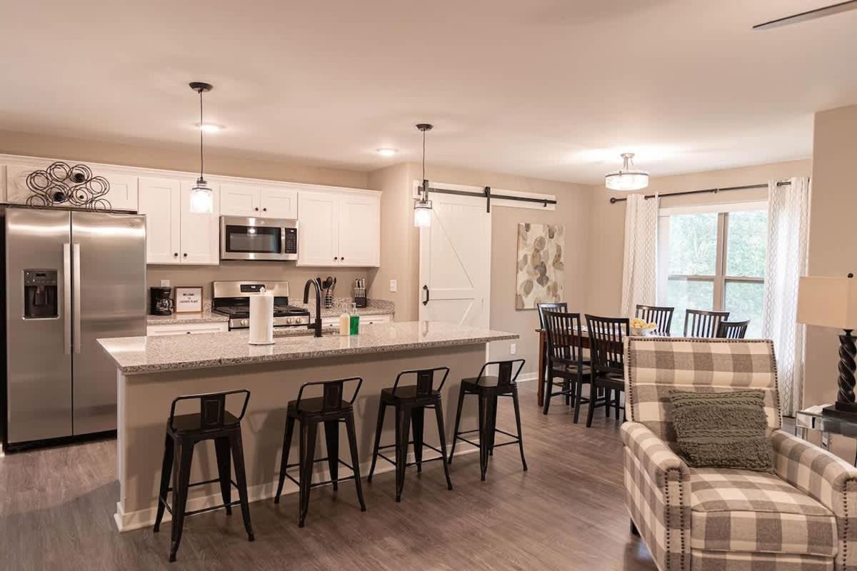 Loves ParkBrand New 2 Bed With Office别墅 外观 照片